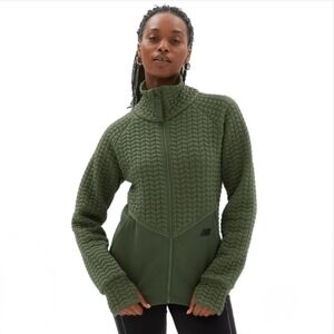 New Balance Heat Loft Quilted Funnel Neck Jacket